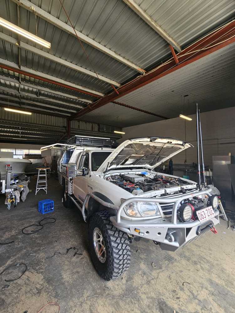 Mick's Insane GU Patrol Ute